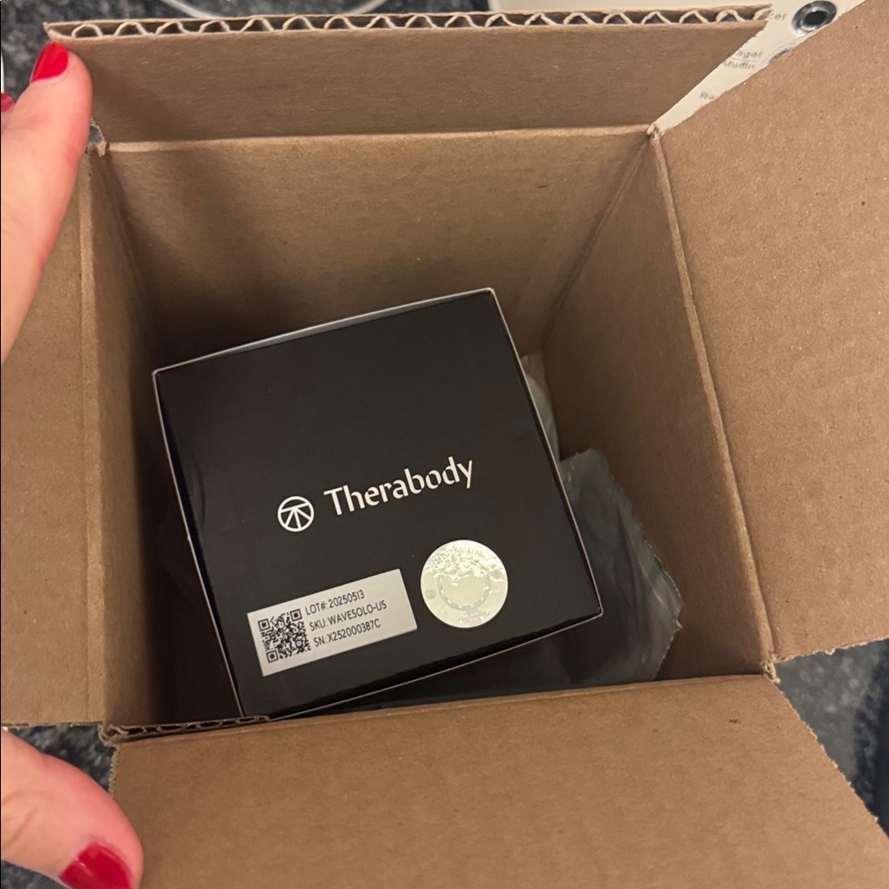 NWT Therabody WaveSolo Vibrating Massage Ball - Picture 7 of 15